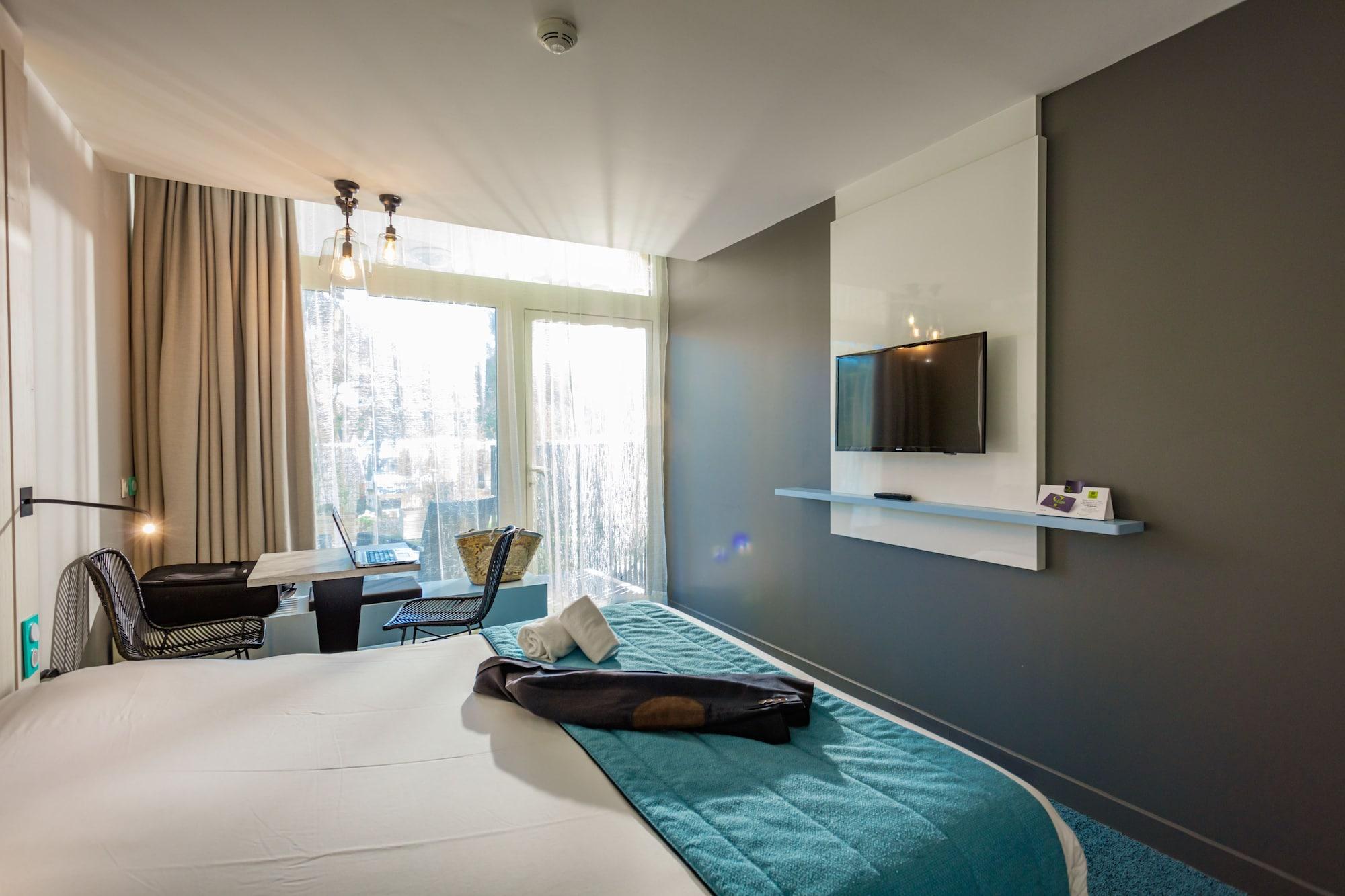 Logis Hotel Les Pins - Operalia Balaruc-les-Bains Ngoại thất bức ảnh