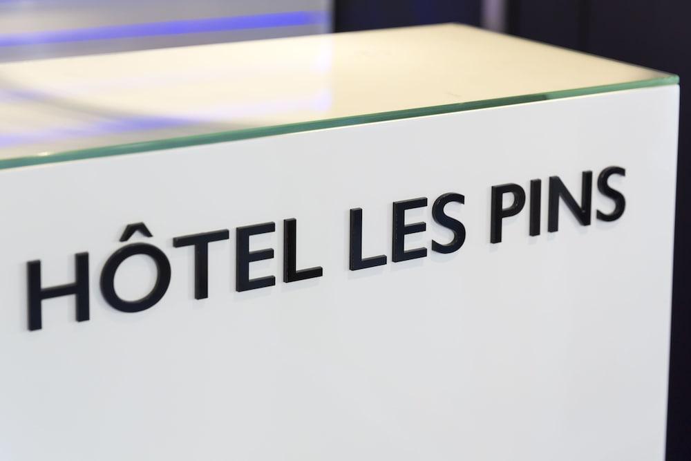 Logis Hotel Les Pins - Operalia Balaruc-les-Bains Ngoại thất bức ảnh